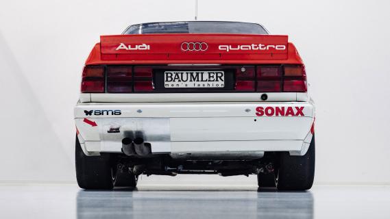 Audi V8 Quattro achteren