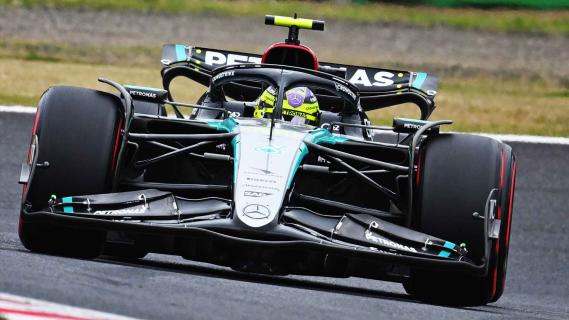 GP van Japan 2024 Hamilton rijdend voorkant