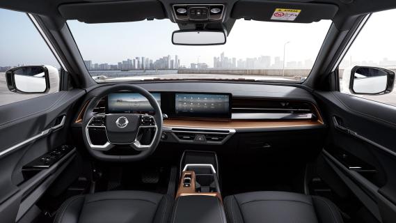 KGM Torres EVX (2024) interieur overzicht