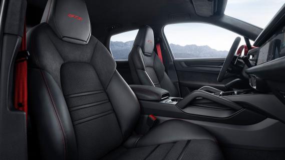 Porsche Cayenne GTS (2024) interieur stoelen