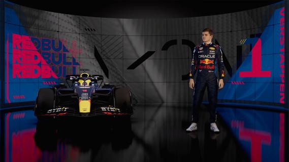 F1 24 Screenshot Max Verstappen naast auto