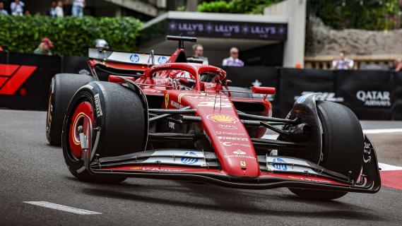 GP van Monaco 2024 Leclerc dichtbij haarspeldbocht