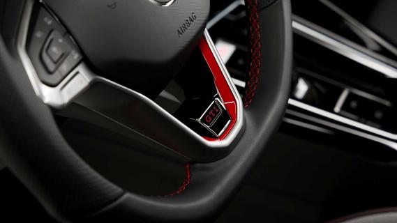 Volkswagen Golf 8.5 GTI Clubsport stuur interieur gti logo