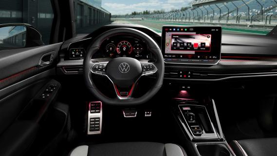 Volkswagen Golf 8.5 GTI Clubsport stuur interieur dashboard