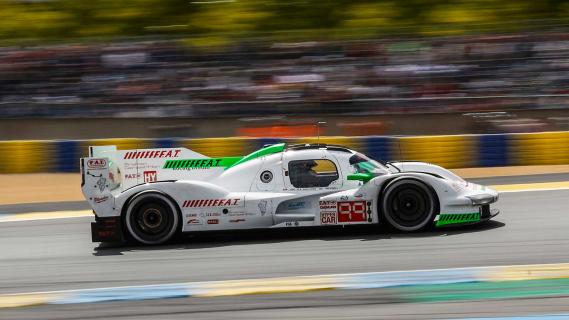 24 uur van Le Mans 2024 Porsche 963 Proton #99 rijdend zijkant