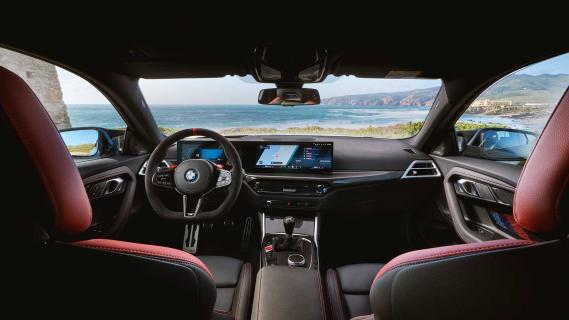 BMW M240i facelift 2024 interieur overzicht