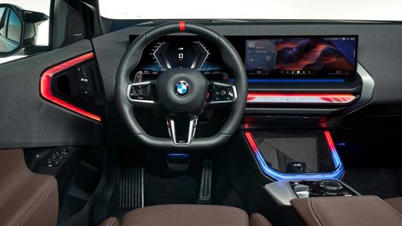 BMW X3 (2024) M50 xDrive interieur overzicht