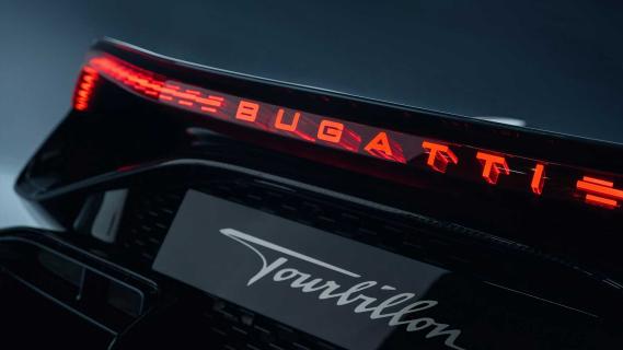 Bugatti Tourbillon achterlicht