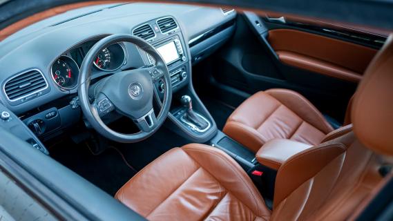Volkswagen Golf 6 VR6 leer interieur stuur