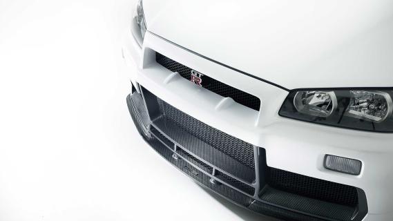 Nissan GT-R Skyline R34 Mine's grille voorkant