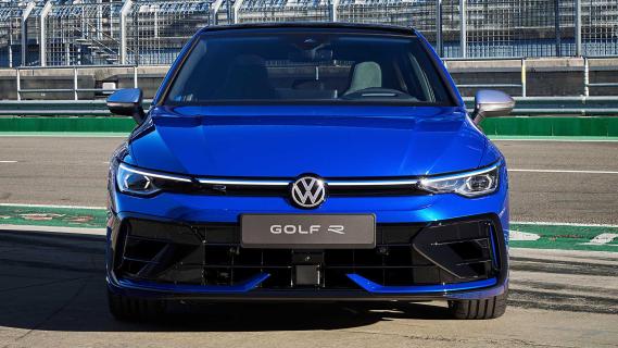 Volkswagen Golf R 8.5 (2024) voorkant