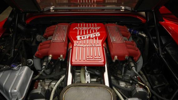 Ferrari Testarossa Koenig Specials motor