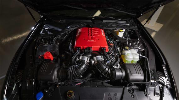 Ford Mustang motor met Roush supercharger