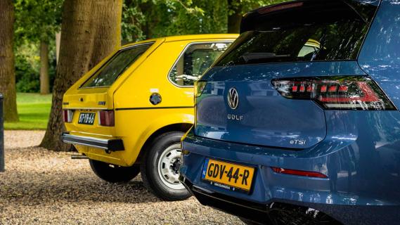 Volkswagen Golf 8.5 en eerste Golf 1 in Nederland