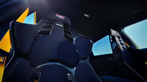 Acura RSX Type S HRC Recaro stoelen