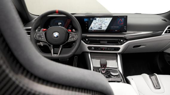 BMW M4 Competition M xDrive Cabrio 2024 review: interieur dashboard