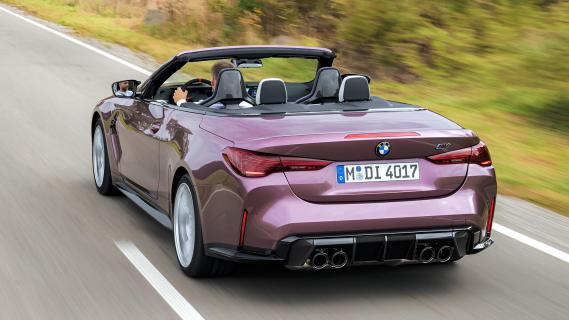 BMW M4 Competition M xDrive Cabrio 2024 review: 3/4 achter rijdend