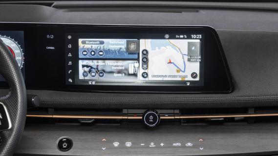 Nissan Ariya e-4orce Evolve Plus brons (2024) interieur scherm infotainment navigatie