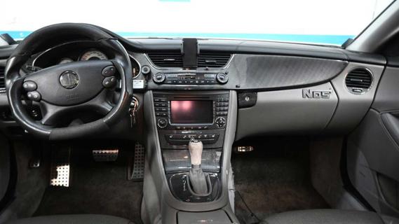 Dashboard Mercedes CLS 55 AMG bij Domeinen (foutste AMG)