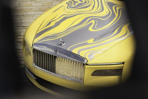 Rolls-Royce Spectre Semaphore motorkap detail