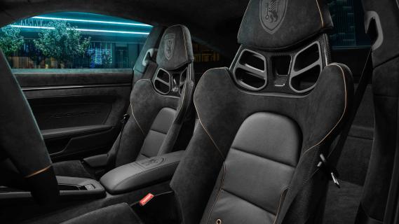 Techart GTstreetR Monochrome 911 Turbo S (2024) groen interieur