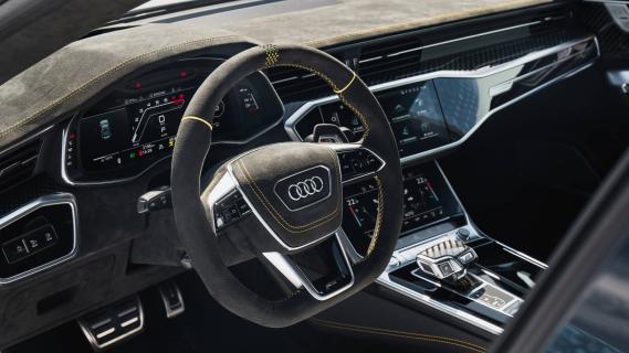 ABT Audi RS 7 LE (2024) interieur alcantara dashboard