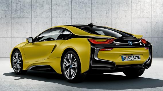 BMW i8 Frozen yellow geel links zijkant achter 2016