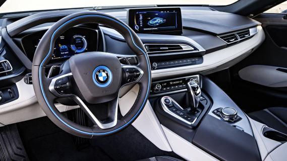 BMW i8 Coupe interieur beige dashboard stuurwiel (2014)