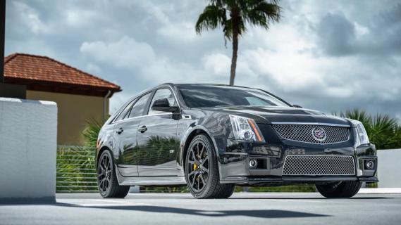 Cadillac CTS-V Wagon Nicholas Cage zwart rechtsvoor schuin laag