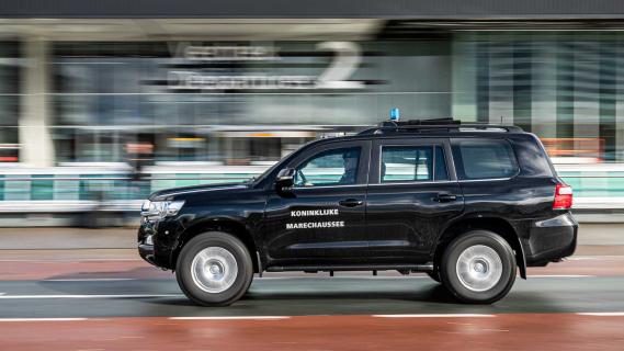Dit Zijn De Nieuwe Gepantserde Toyota Land Cruisers Bij Schiphol