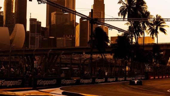 GP Singapore 2024 Marina Bay Circuit zon onder