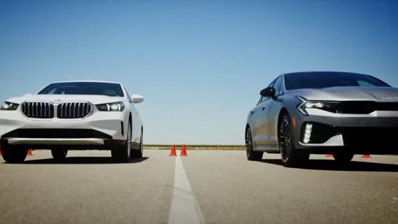 Kia beter dan BMW Kia K5 versus BMW 530i acceleratie