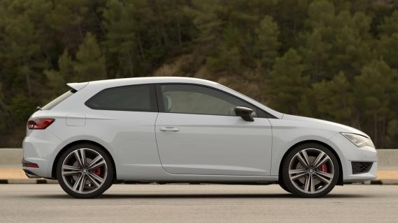 Seat Leon Cupra SC 5F driedeurs wit zijkant