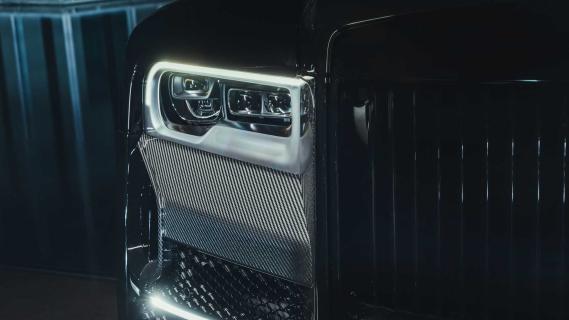 Brabus Rolls-Royce Cullinan Widestar 700 Blue Sky koplamp