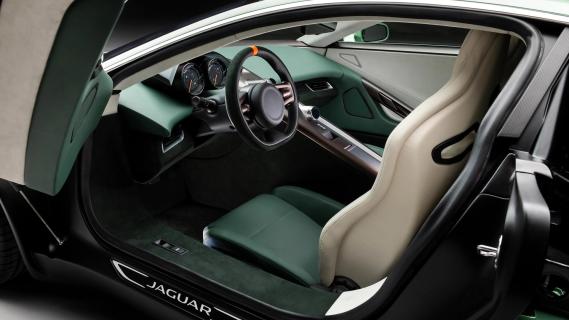 Callum Jaguar C-X75 groen 2024 interieur deur open