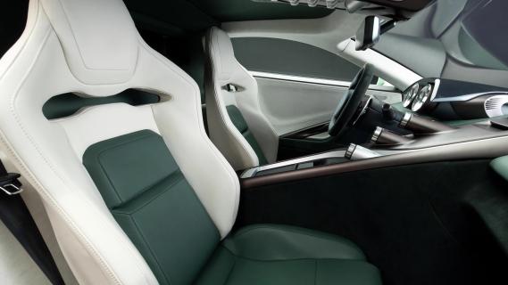 Callum Jaguar C-X75 groen 2024 interieur stoelen