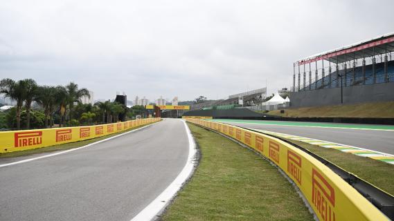 Hoe laat begint de Formule 1 GP Brazilië 2024 - pitsstraat uitgang andere zijde