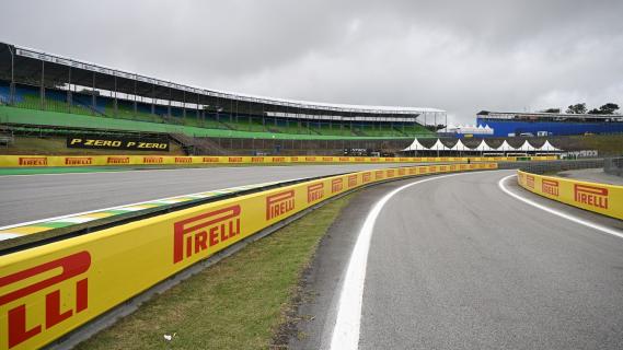 Hoe laat begint de Formule 1 GP Brazilië 2024 - pitsstraat uitgang andere zijde