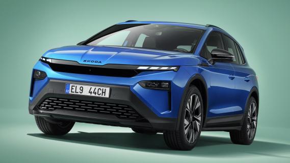 Skoda Elroq Sportline blauw zijkant links voor schuin