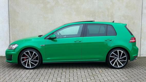 Volkswagen Golf GTI Performance groen (2016) zijkant links