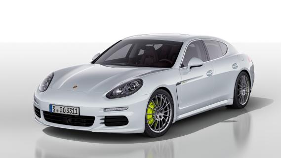 Porsche Panamera S E-Hybrid (970) wit (2014) zijkant links voor hoog studio