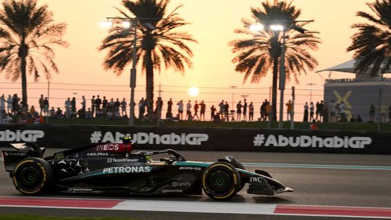 GP Abu Dhabi 2024: Lewis Hamilton zonsondergang Mercedes zijkant