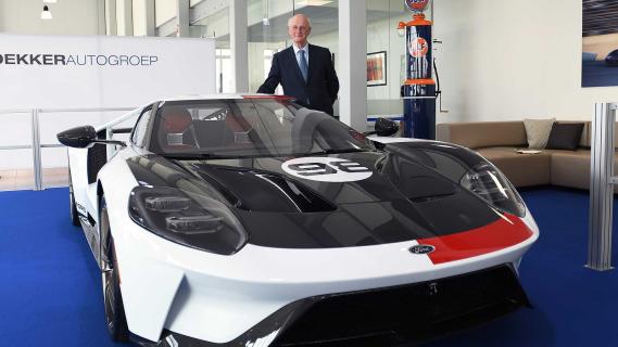 Meneer Dekker bij de Nederlandse Ford GT