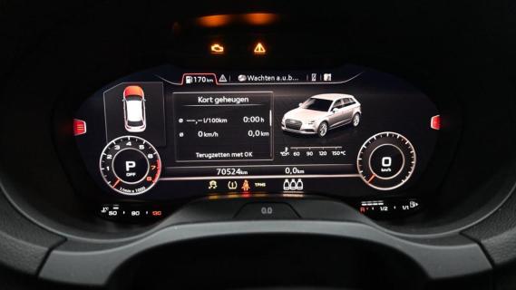 Audi A3 S-Line 1.5 TSI (8V) zwart (2019) interieur instrumentarium Virtual Cockpit