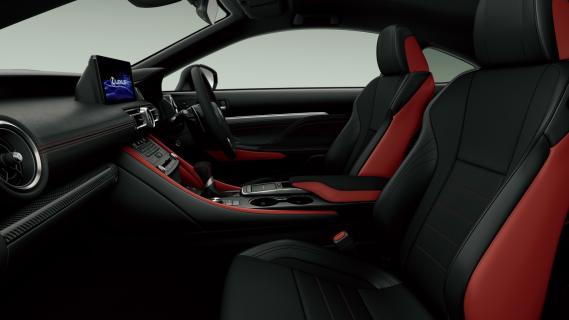 Lexus RC Final Edition (X20) grijs (2025) interieur zijkant