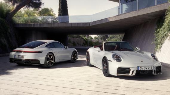 Porsche 911 Carrera S Coupe (992) & 911 Carrera S Cabriolet (992) grijs (2025) duo