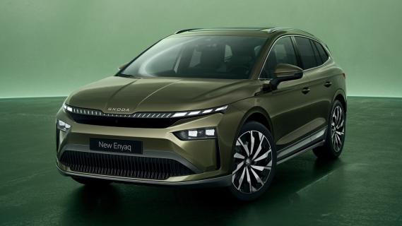 Skoda Enyaq facelift (2025) groen zijkant voor schuin