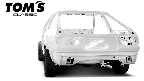 TOM'S Classics Toyota Corolla GT-APex AE86 body in white achterkant