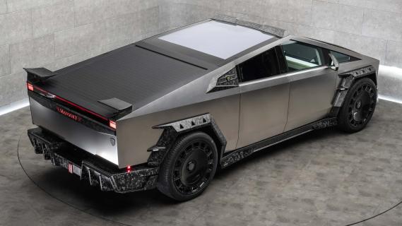 Mansory Cybertruck Elongation grijs (2025) zijkant rechts achter hoog