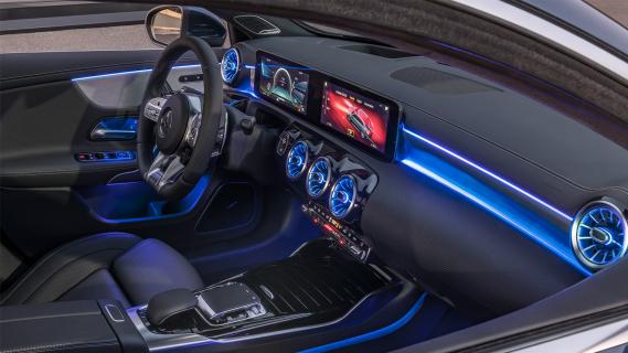 Mercedes-AMG A35 4Matic (V177) blauw (2018) interieur dashboard